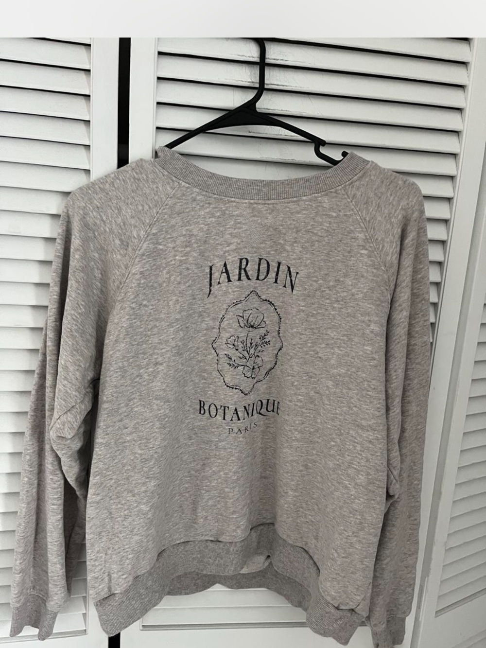 LC Lauren Conrad Gray Jardin Botanique Graphic Pullover , NWT, Size Small